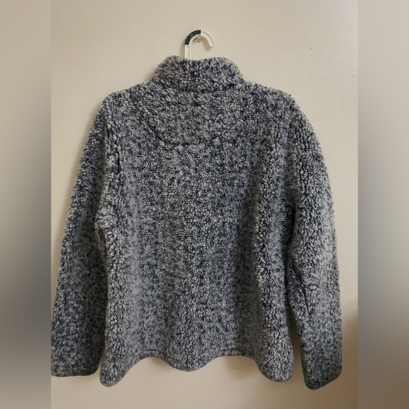 Fuzzy Jacket - Picture 2 of 3